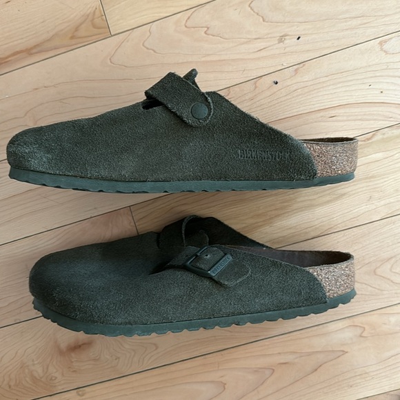 Birkenstock Boston Clogs in Green Suede (Size 43) - Picture 4 of 5